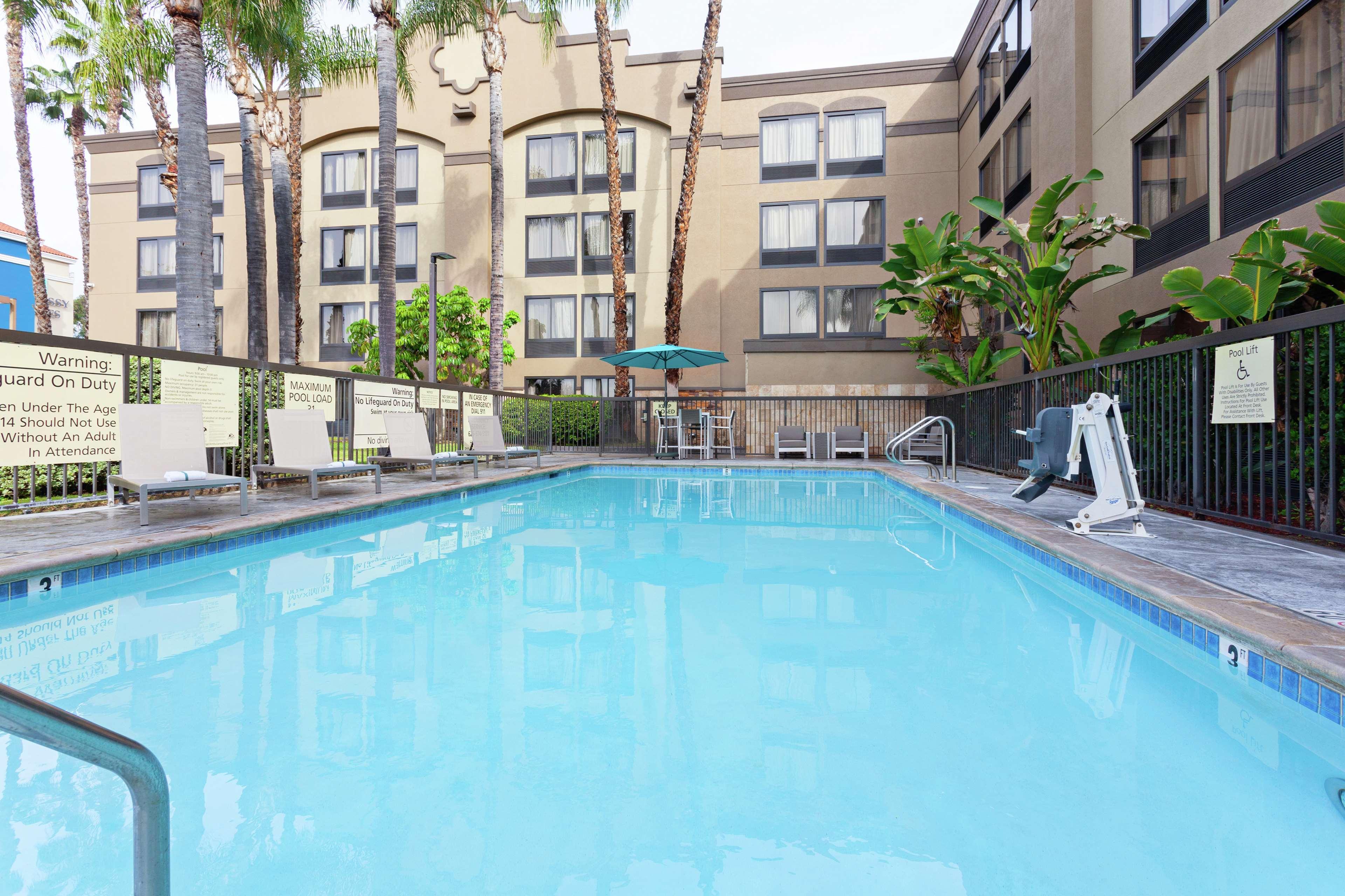 Hampton Inn Los Angeles/Аркадія Екстер'єр фото