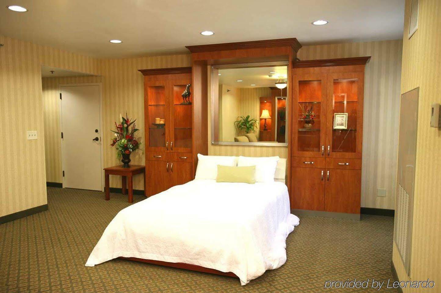 Hampton Inn Los Angeles/Аркадія Екстер'єр фото
